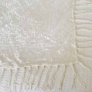 NWT Urban Outfitters Sun/Window Shade Off White Sheer Pattern